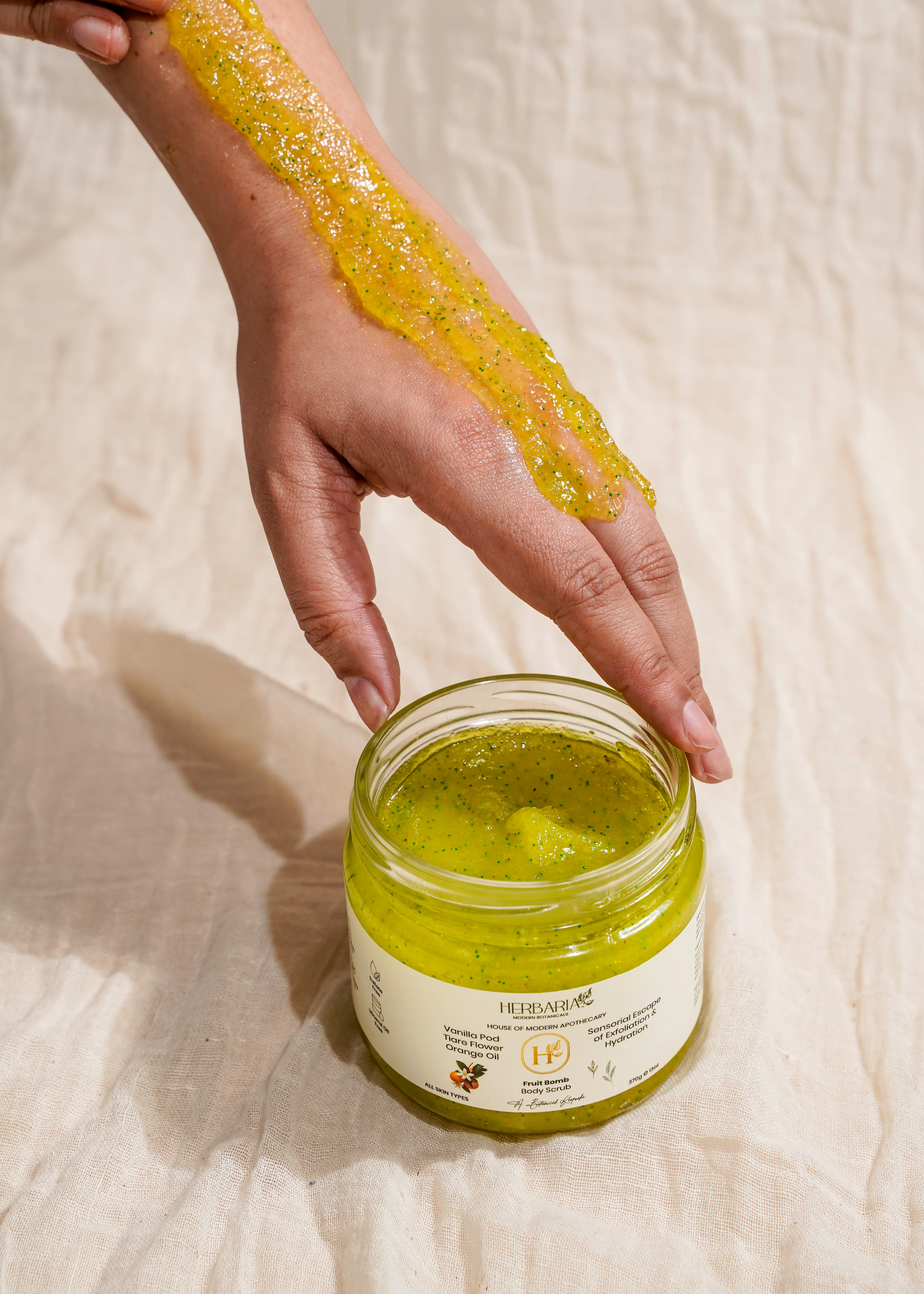 Herbaria - Modern Botanicals Fruit Bomb Body Scrub 370gm - Image 3